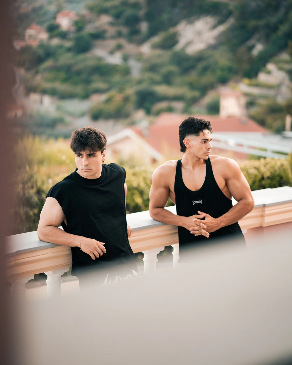 159 - Kaizen Stringer Tank Black