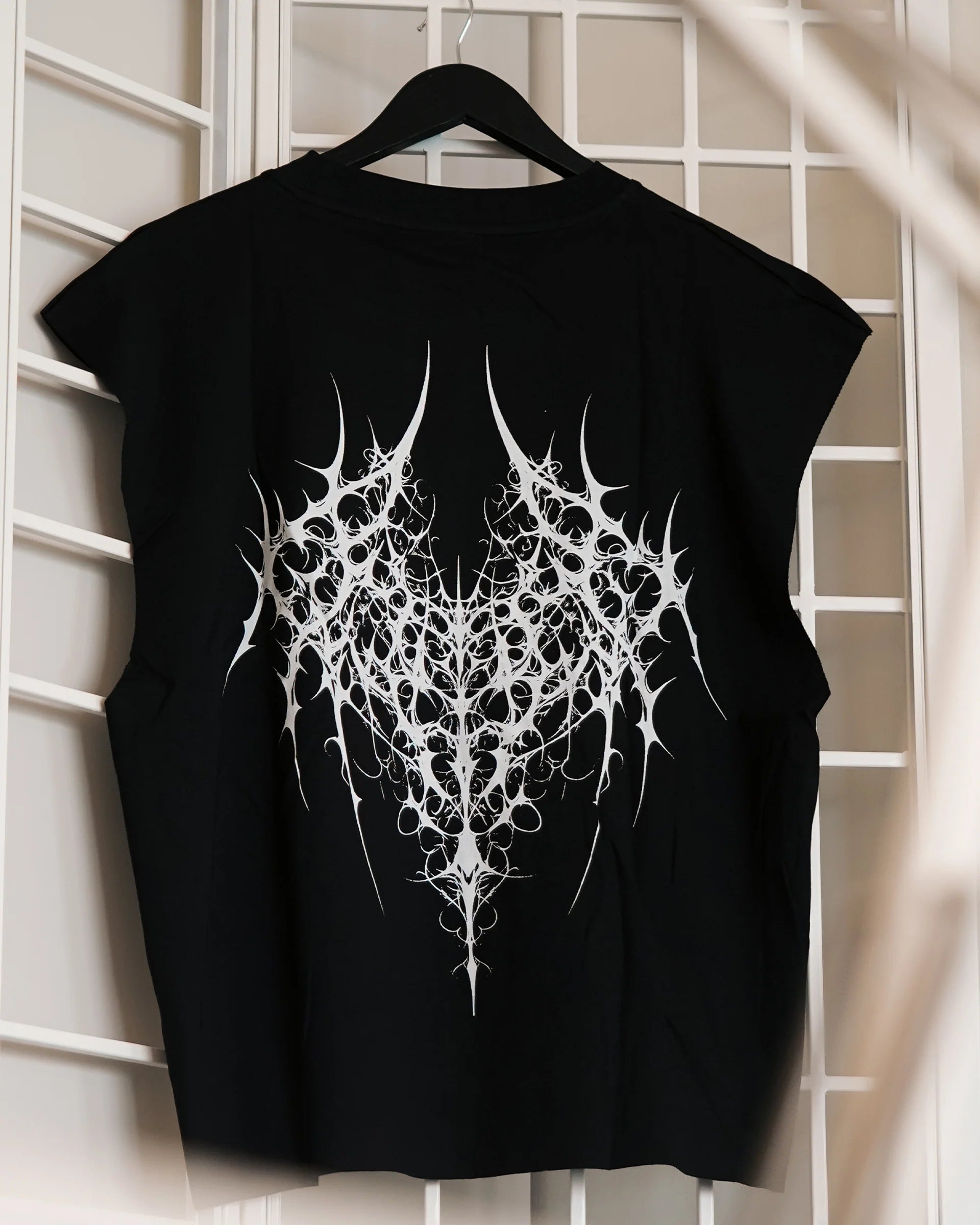 157 - Kaizen White Demon Tank